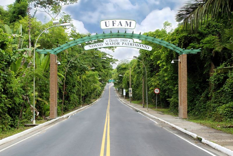 Ufam institui benefício ARE para alunos