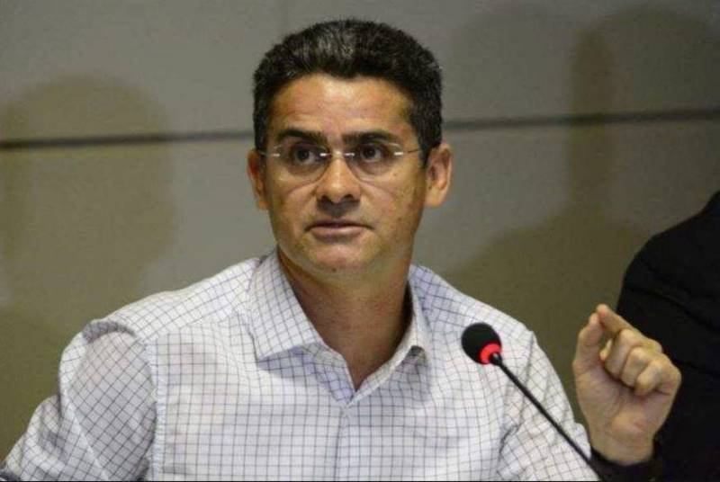 David Almeida testa positivo pra Covid-19