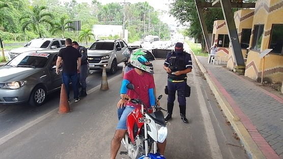 Detran-AM intensifica fiscalização durante fim de semana prolongado
