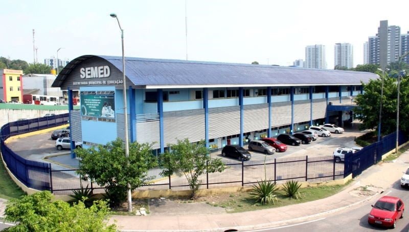 Atividade presencial da Educação municipal volta dia 4
