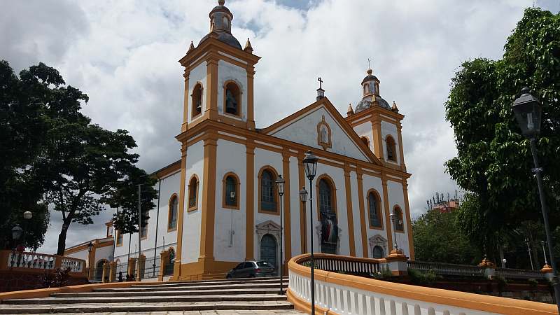 Sepultamento de dom Sergio Castriani