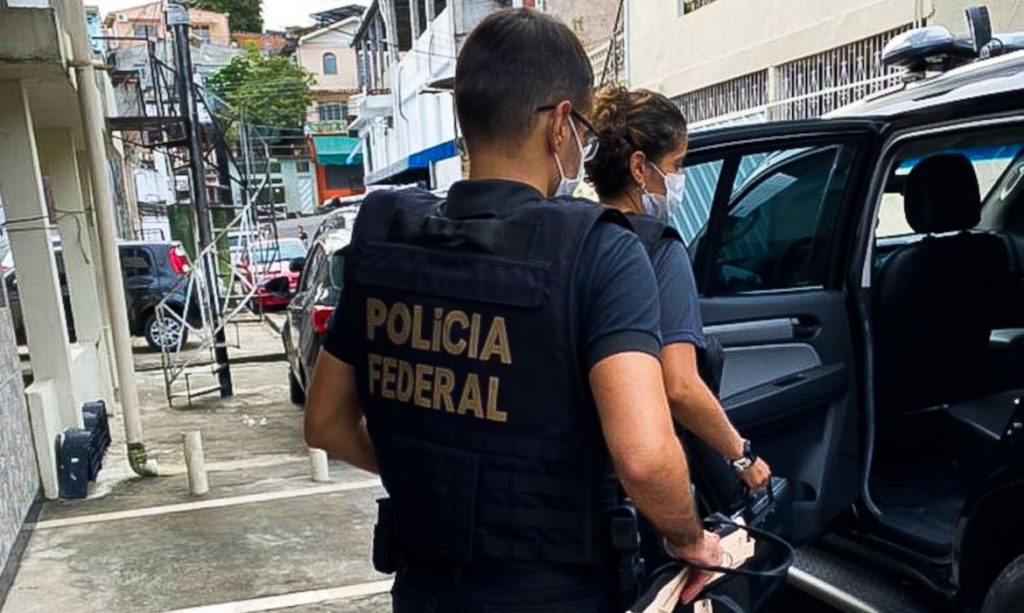 Tráfico de drogas leva PF a cinco estados