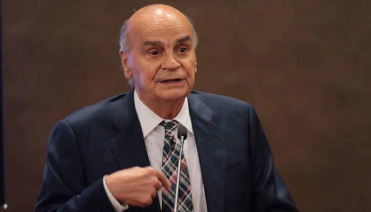 Dráuzio e outros profissionais têm opiniões contrárias à maneira como a pandemia vem sendo tratada