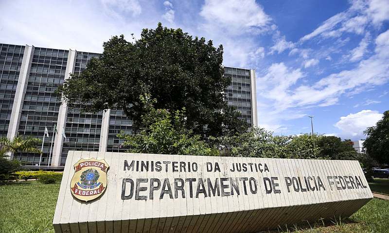 Polícia Federal indicia Bolsonaro e mais 36 por tentativa de golpe de Estado