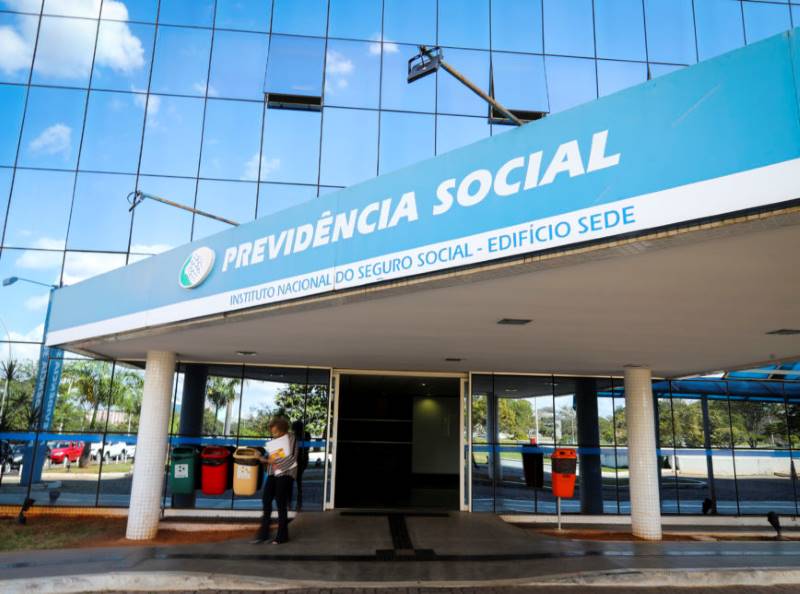 Os pagamentos do 13º do INSS serão realizados junto com o pagamento do beneficio do mês.