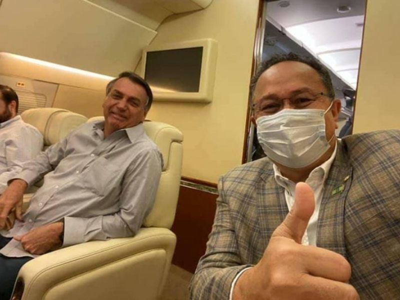 Bolsonaro e Silas Câmara