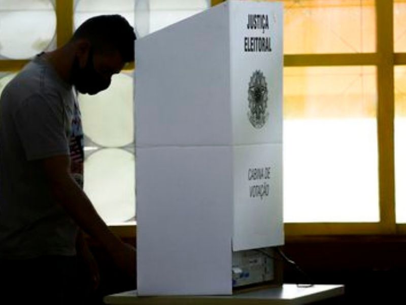 Voto nas Eleições TSE
