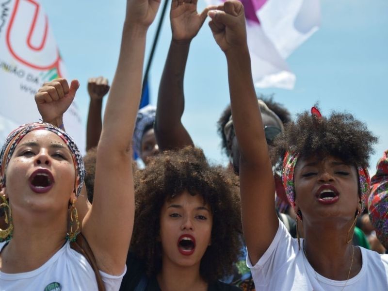 candidaturas de negros na política / Negros e mulheres terão os votos contabilizados duas vezes nestas eleições (Foto: Marcello Casal Jr/ABr)