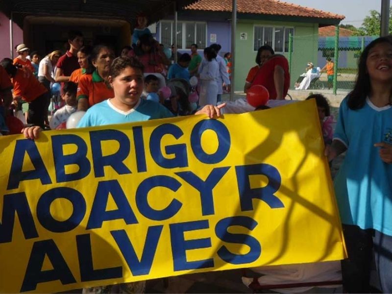 Abrigo Moacyr Alves