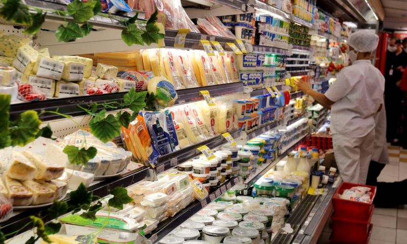 Alimentos da cesta básica terão alíquota zero, incluindo arroz, leite, feijão e café