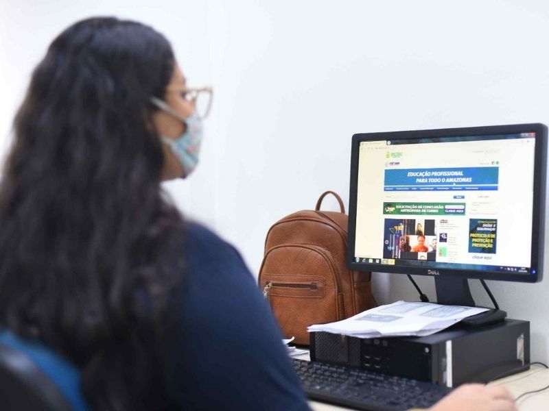 Inscri&ccedil;&otilde;es para 41 mil vagas em cursos EaD no Amazonas abrem nesta quinta