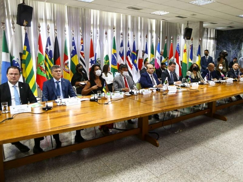 Fórum Nacional de Governadores sobre combustíveis e icms é realizado no Palácio do Buriti, em Brasília (Foto Marcelo CamargoAgência Brasil)