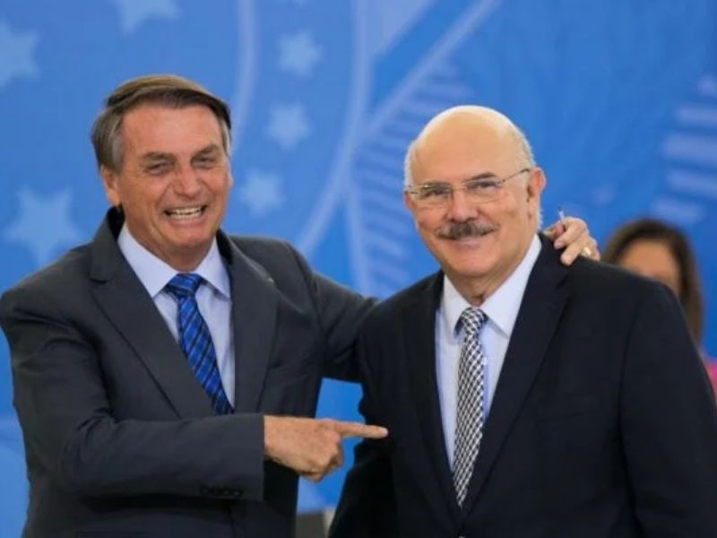 Bolsonaro e o ministro da educação