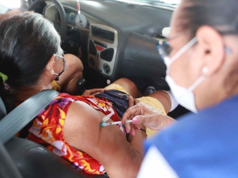vacinação de idosos em Manaus