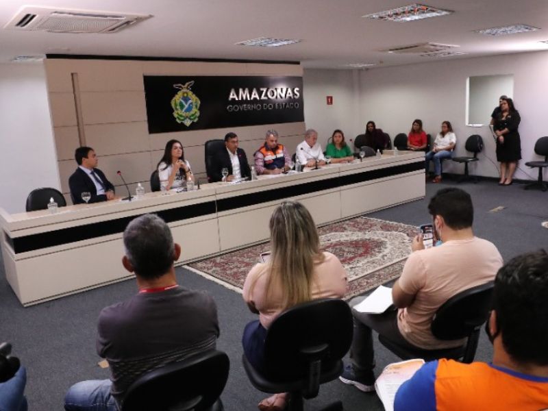 auxílio enchente