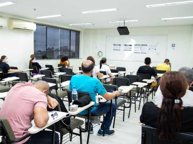 Segundo a Prefeitura, mais de 129 mil disputaram 1,8 mil vagas (Foto: Divulgação/Semsa)