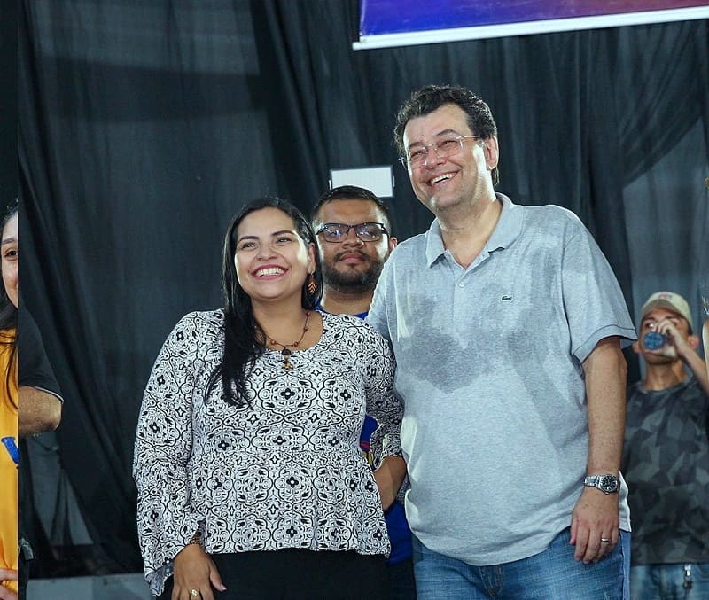 Anne Moura e Braga