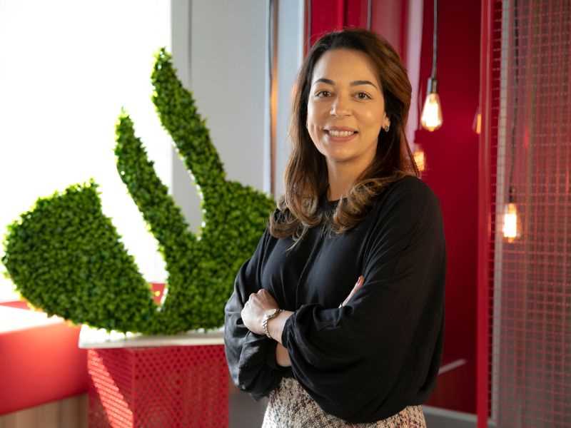 Para a líder de sustentabilidade, Caroline Leahrt, ação é estratégica (Foto: Divulgação/Santander)