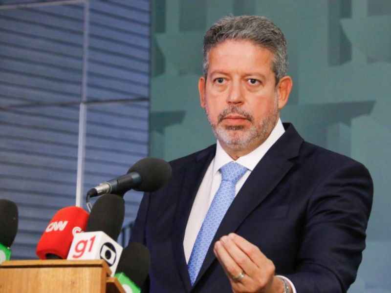 Arthur Lira defende regulação das pesquisas eleitorais por parte do Congresso (Foto: Divulgação/Câmara dos Deputados)
