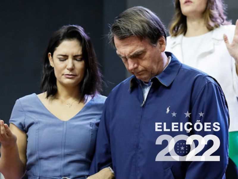 Bolsonaro lidera entre evangélicos e Lula chega a 58% entre os católicos que representam metade da população (Foto: Isaac Nogueira/PR)