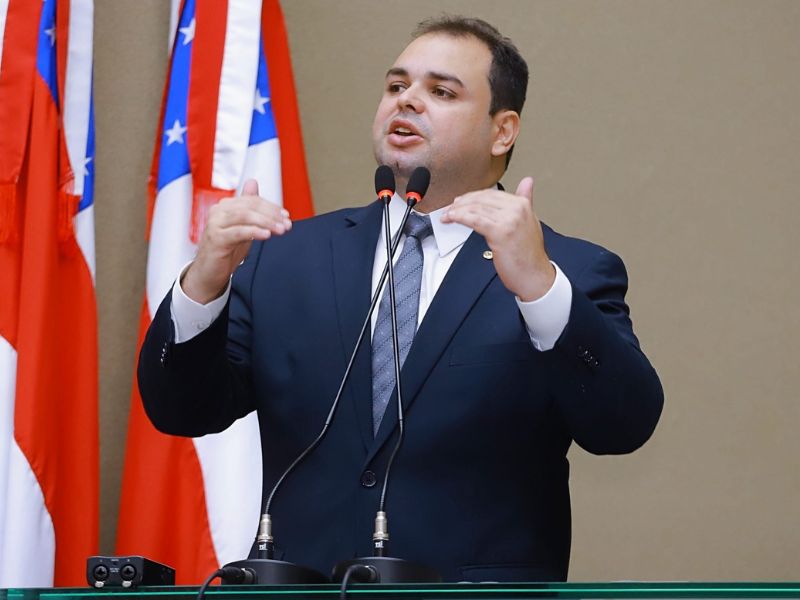 Deputado Roberto Cidade, presidente da Aleam