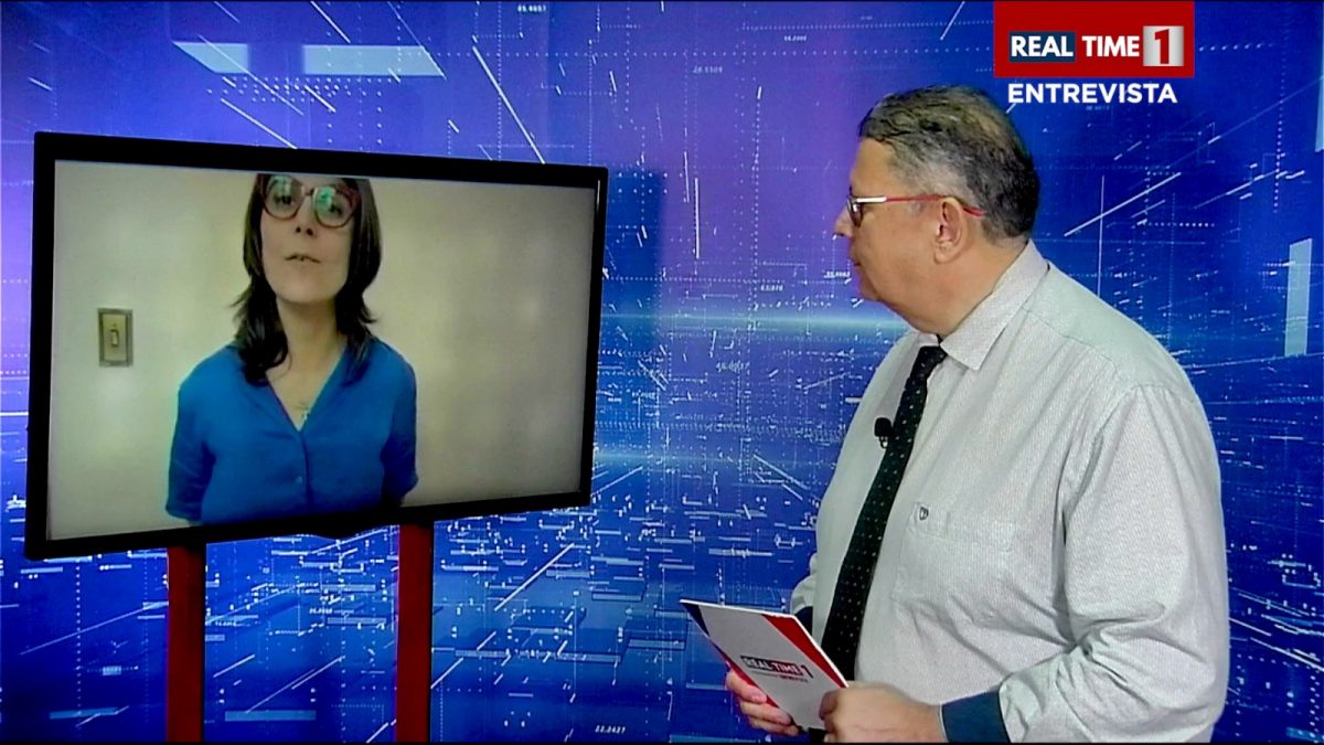 Manuela D´Ávila fala ao jornalista Gerson Severo Dantas
