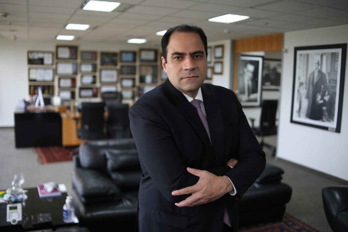 Presidente da OAB nacional Beto Simonetti