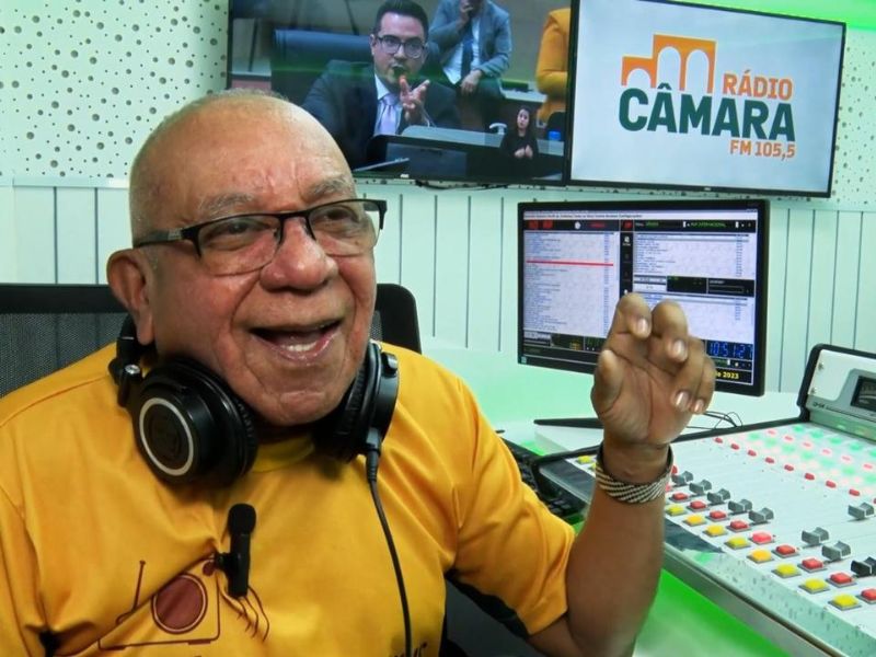 Rádio Câmara comemora 4 anos de criação em Manaus