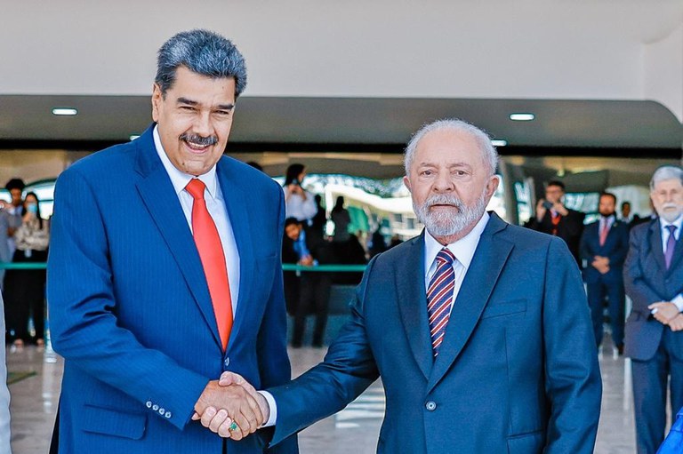 Os presidente Nicolas Maduro, da Venezuela, e Luís Inácio Lula da Silva, do Brasil, em encontro bilateral, nesta semana
