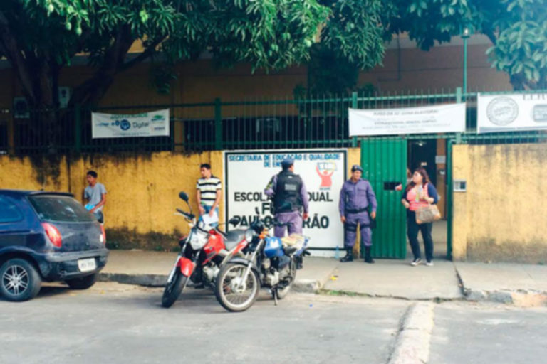 Frente da escola estadual Fueth Paulo Mourão, no São Jorge