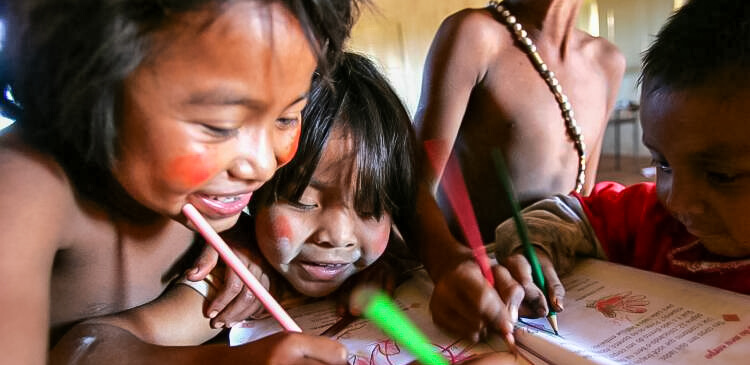 Ministério Público Federal instaurou 60 procedimentos para investigar educação indígena no Amazonas/ Escolas Indígenas