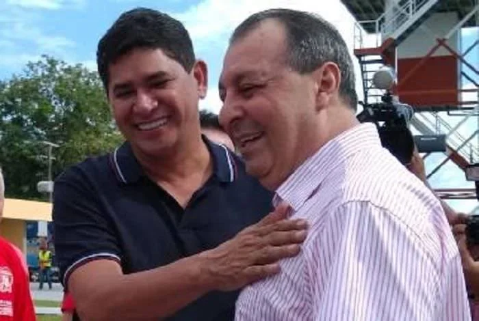 Prefeito de Parintins, Bi Garcia, e o senador Omar Aziz