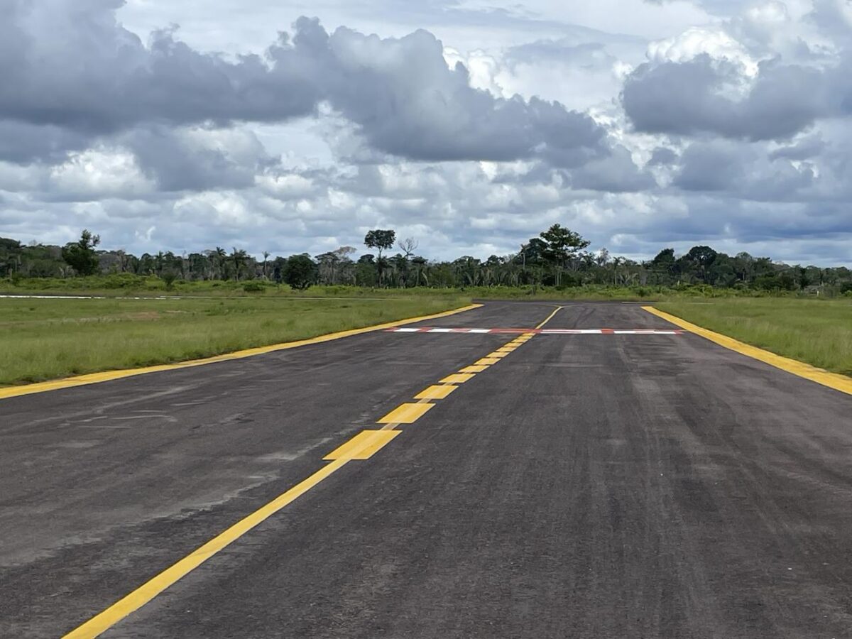 Pista do aeródromo em Lábrea - Foto: Divulgação/Seinfra