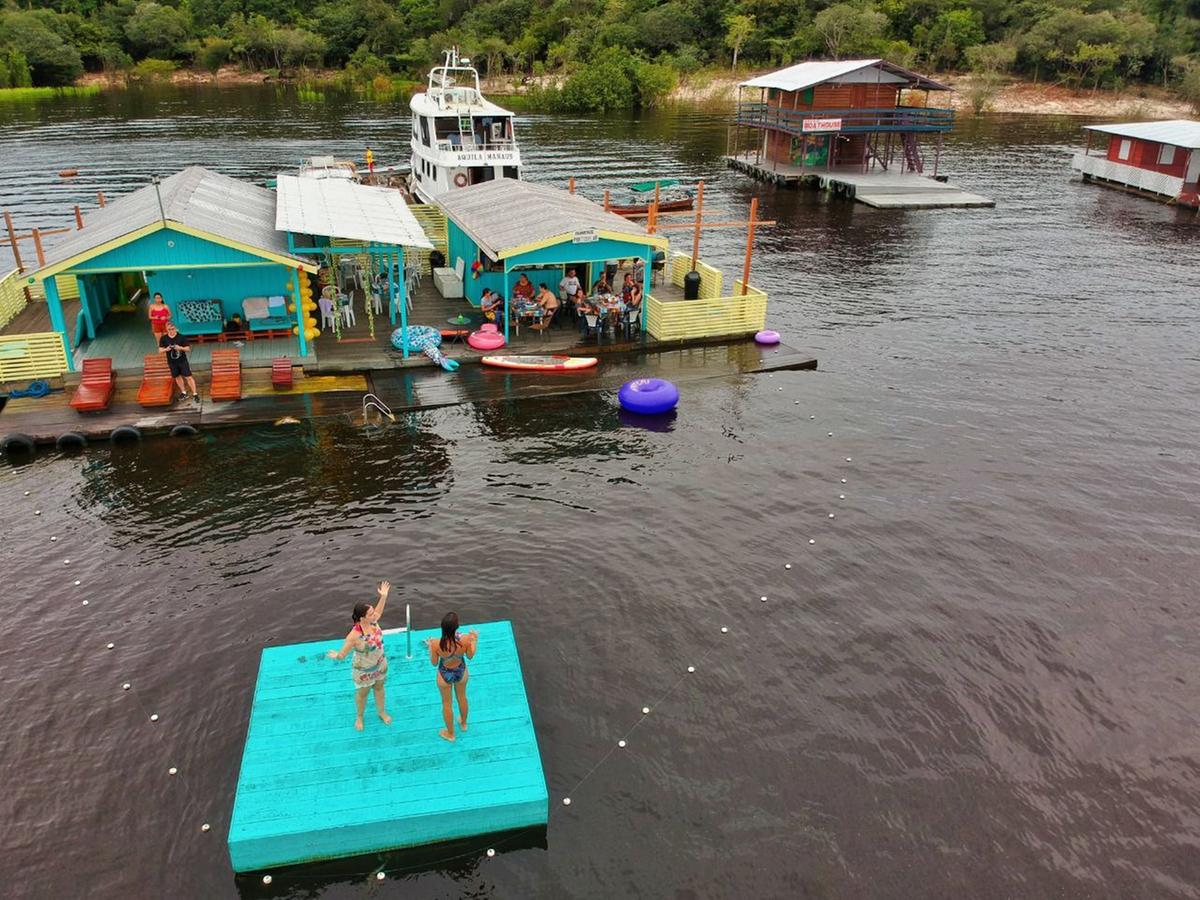 flutuantes tarumã