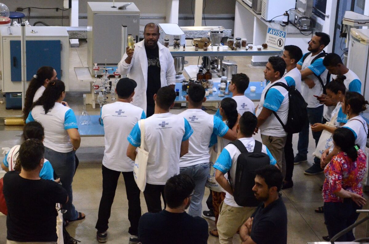 CBA seleciona interessados em participar de estudo clínico sobre os impactos da Kombuchá na saúde intestinal. Foto: Divulgação CBA