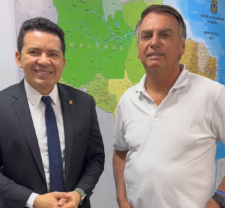 Deputado estadual Delegado Péricles ao lado do ex-presidente Jair Bolsonaro. Foto: Redes Sociais