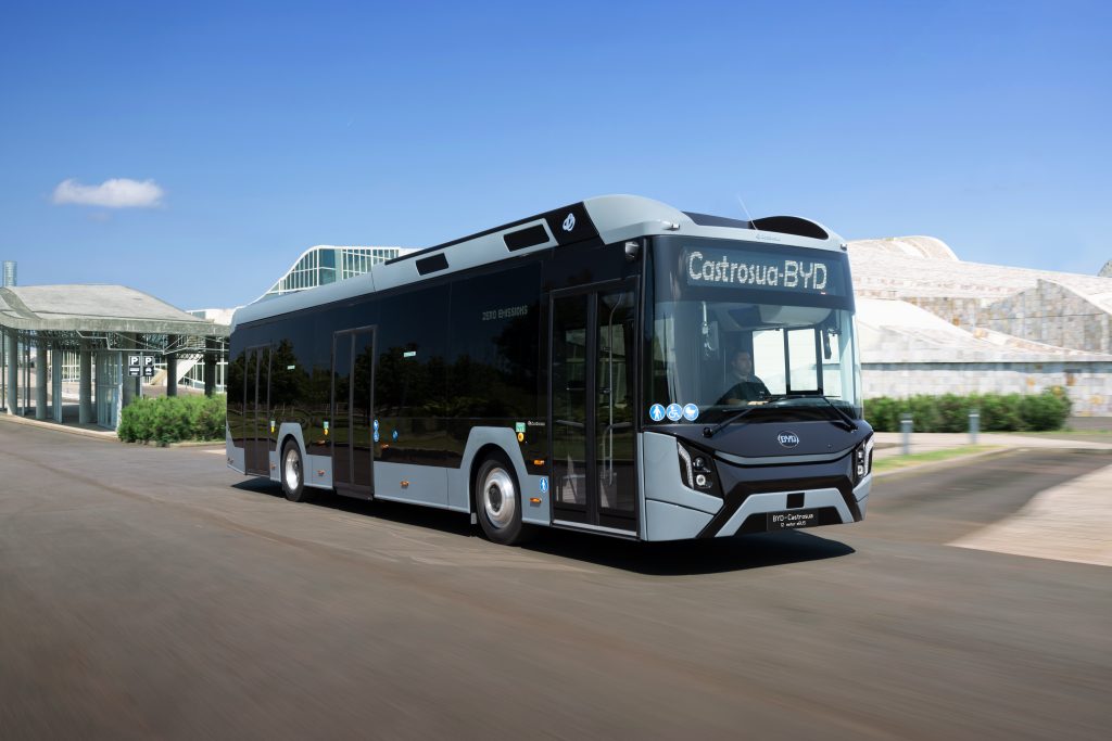 Ônibus elétrico da BYD será fAbricado na Bahia, mas com bateria feita em Manaus