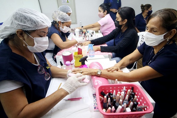 Curso manicure - Cetam