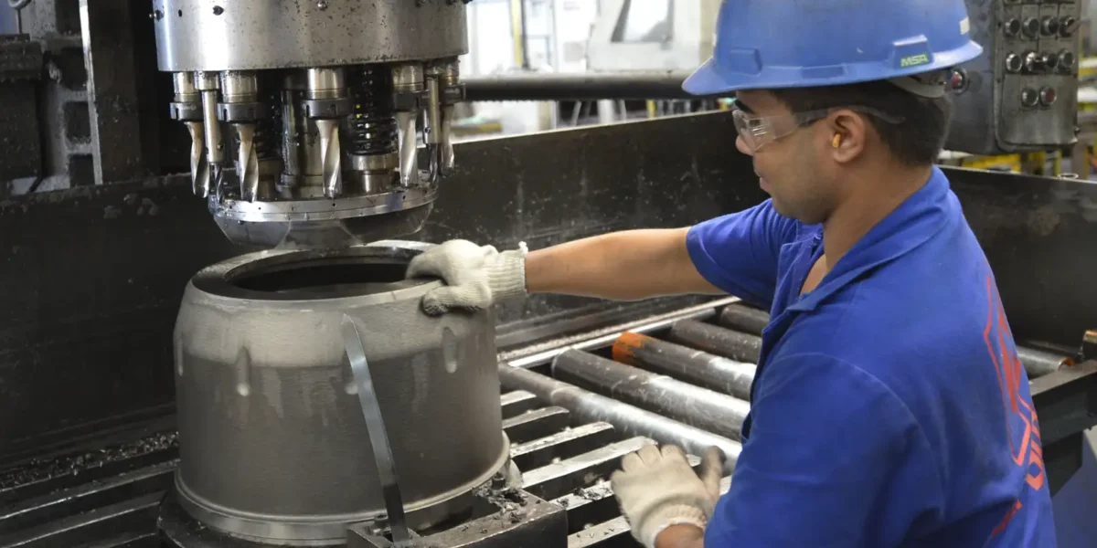 Produção de máquinas e equipamentos no Polo Industrial de Manaus registrou crescimento de 43%