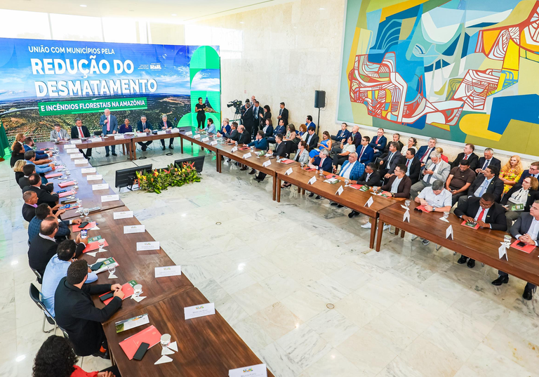 Presidente Lula lança programa de combate ao desmatamento e incêndios florestais