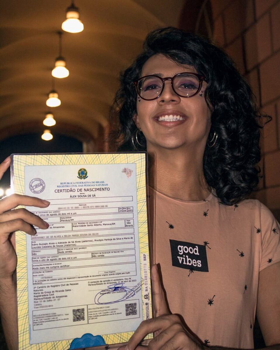 Álex Sousa é pré-candidata pelo PSOL (Foto: Reprodução/Instagram@alexsousaam)