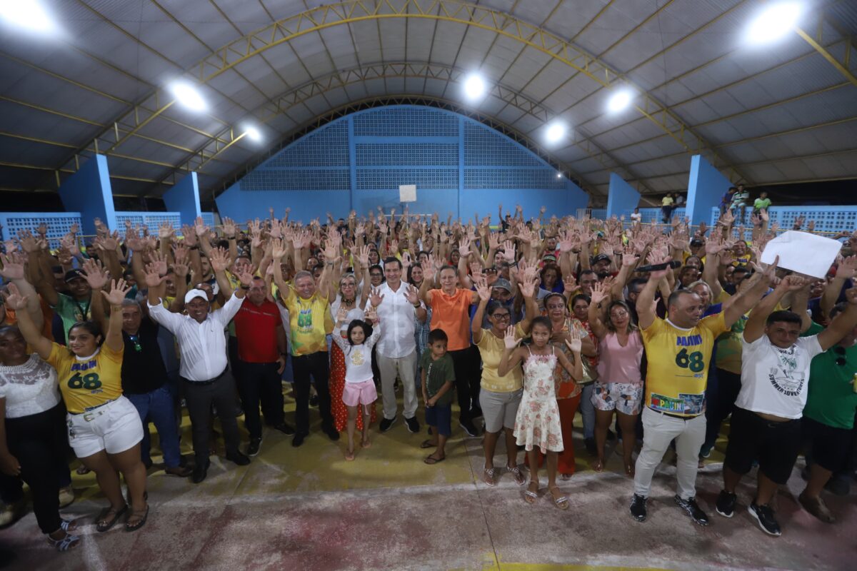 Evento da pré-candidatura de Renato Afonso (União Brasil) ocorreu em uma quadra em Pauini. (Foto: Divulgação)