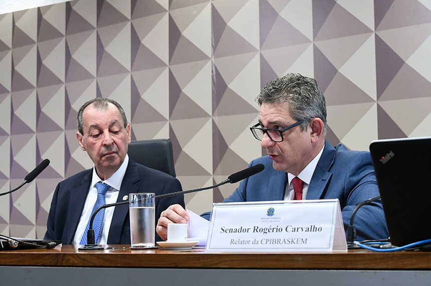 Senadores Omar Aziz e Rogério Carvalho lideraram os trabalhos da CPI da Braskem, que foi responsabilizada pelo afundamento de Maceió
