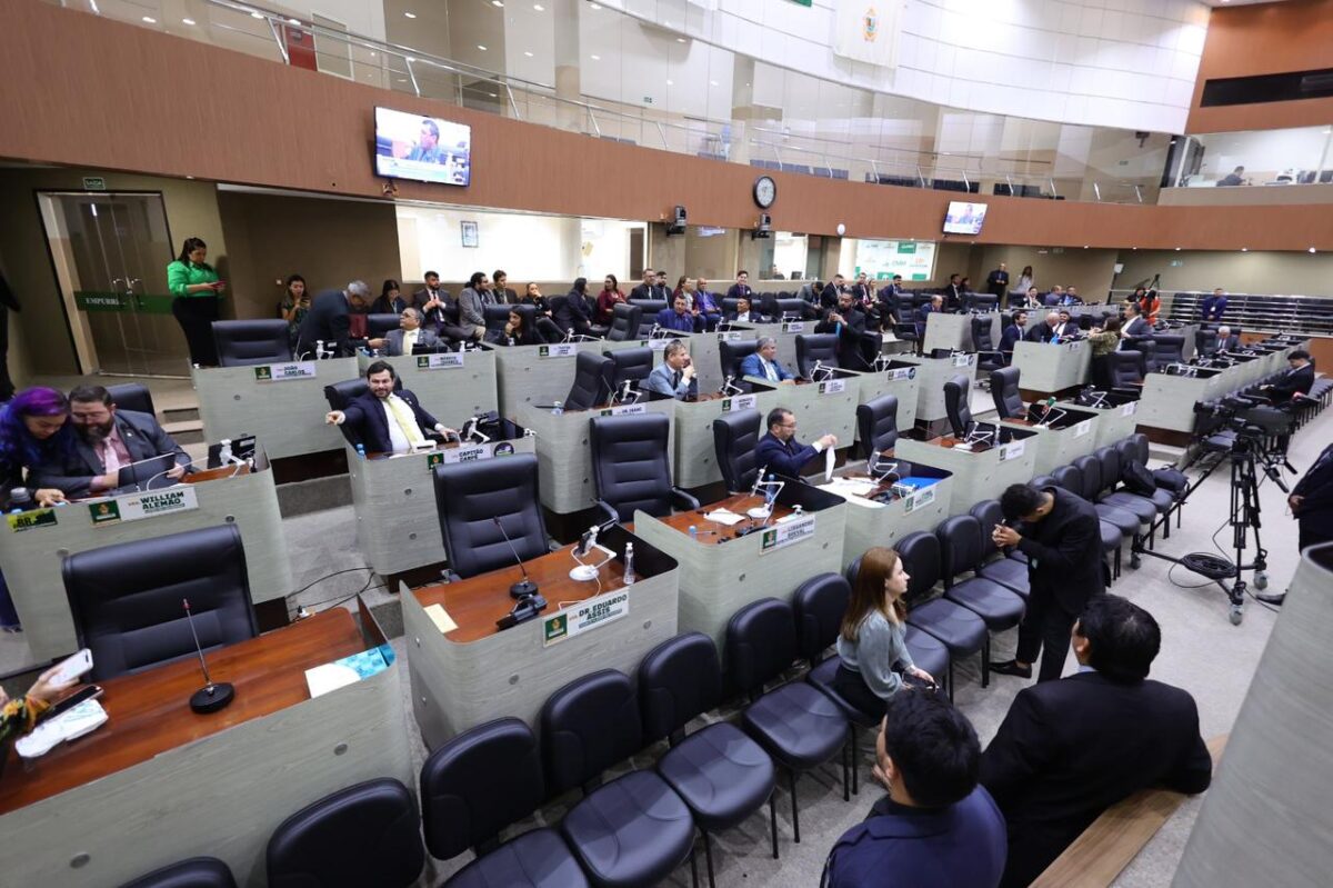 A alteração na Lei de Diretrizes Orçamentárias realizada pela Câmara Municipal de Manaus aprova segue para sanção do Executivo Municipal (Foto: Mauro Pereira)