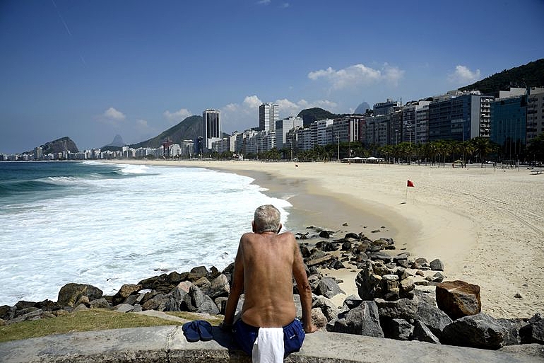 Praia do Leme e Copacabana (Foto: Tânia Rêgo/ Agência Brasil)