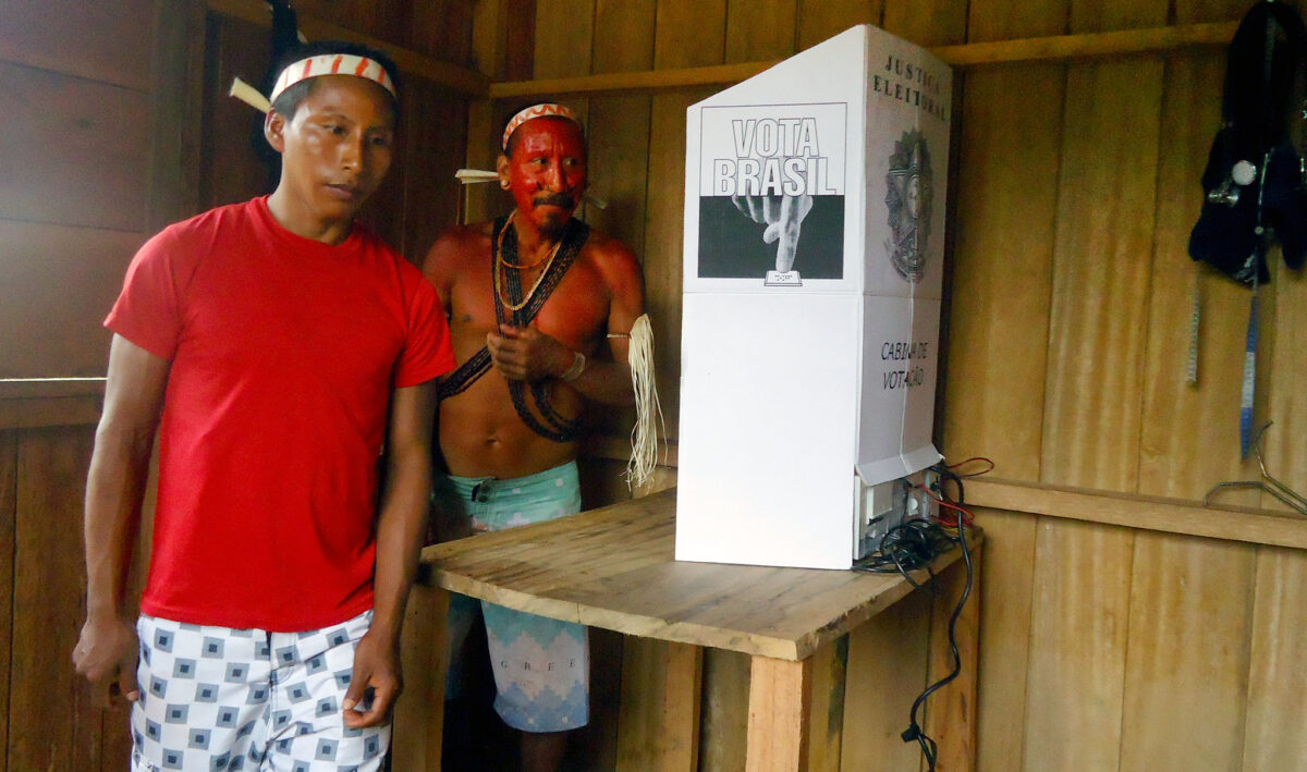 Eleitores Indigenas no Amazonas em 2012 (Foto: TRE-AM)