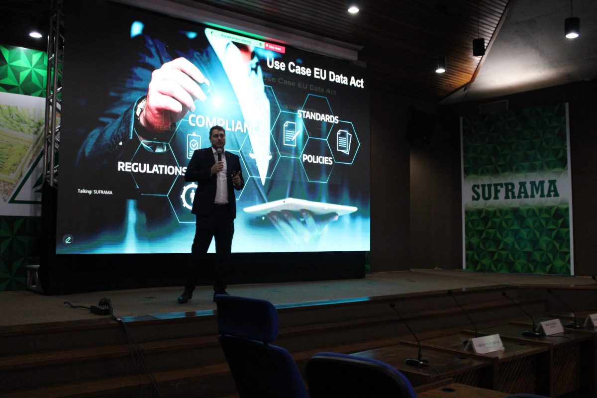 Palestrante fala da indústria 4.0 em Road Show na Suframa