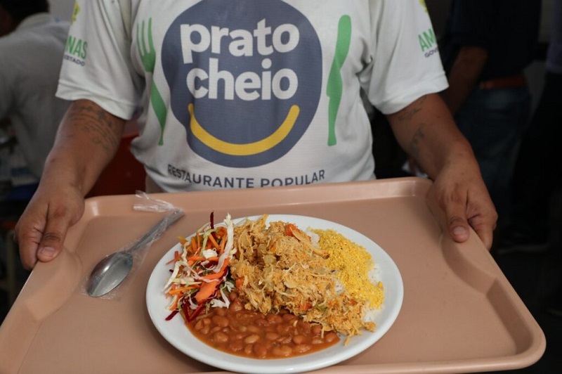 Programa Prato Cheio serviu mais de 3 milhões de refeições e sopas em todo o estado (Ascom/Seas)