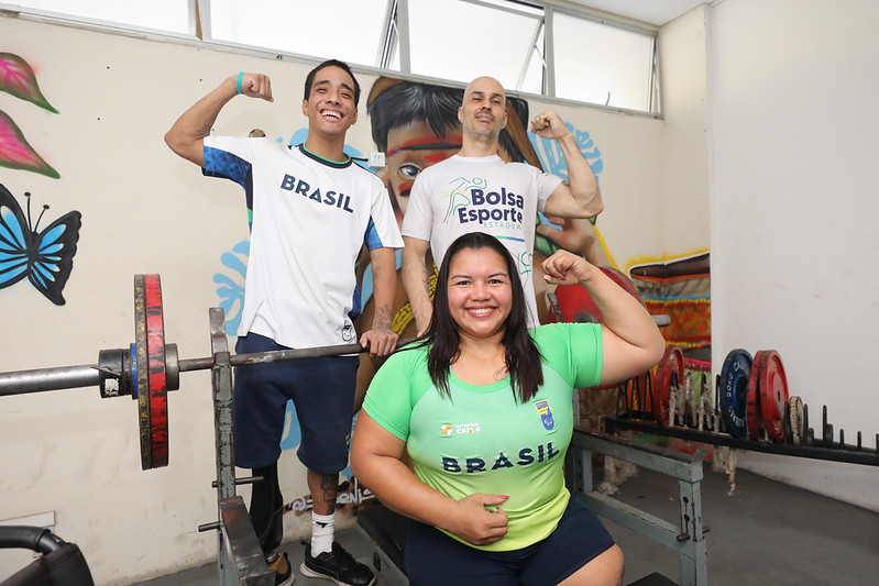 Maria de Fátima, Eduardo Soares e Lucas Santos foram contemplados com passagens aéreas para participar do Campeonato Brasileiro Paralímpicos de Halterofilismo (Foto: Antonio Lima/Secom)