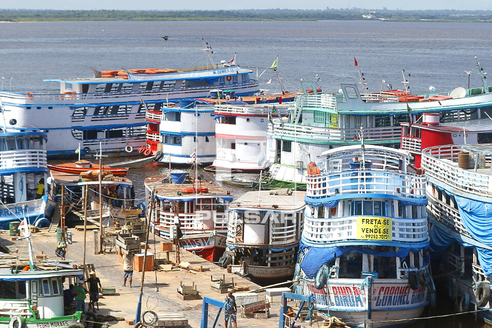 barcos Amazonas